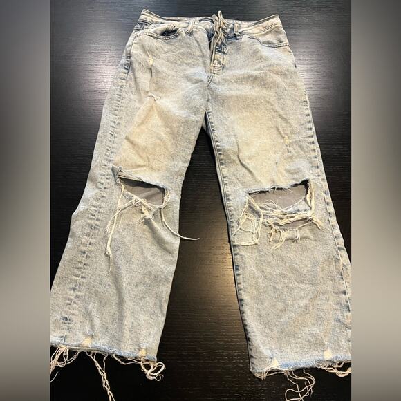 Express 90s Ankle Boot Mid Rise Light Wash With Tear Jeans Size 6s - Picture 2 of 7